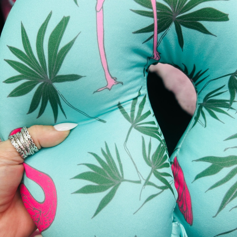 Tropical Pink Flamingo Travel Neck Pillow Microbead Filled w/ Snap Closure NWOT - Picture 2 of 5